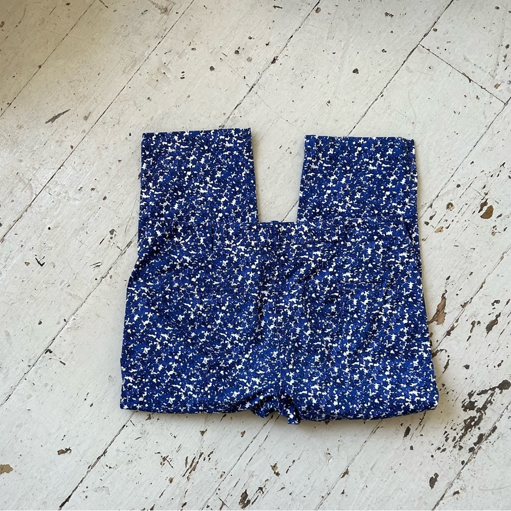 Talbot' Floral Signature Capris Pants - Picture 9 of 15